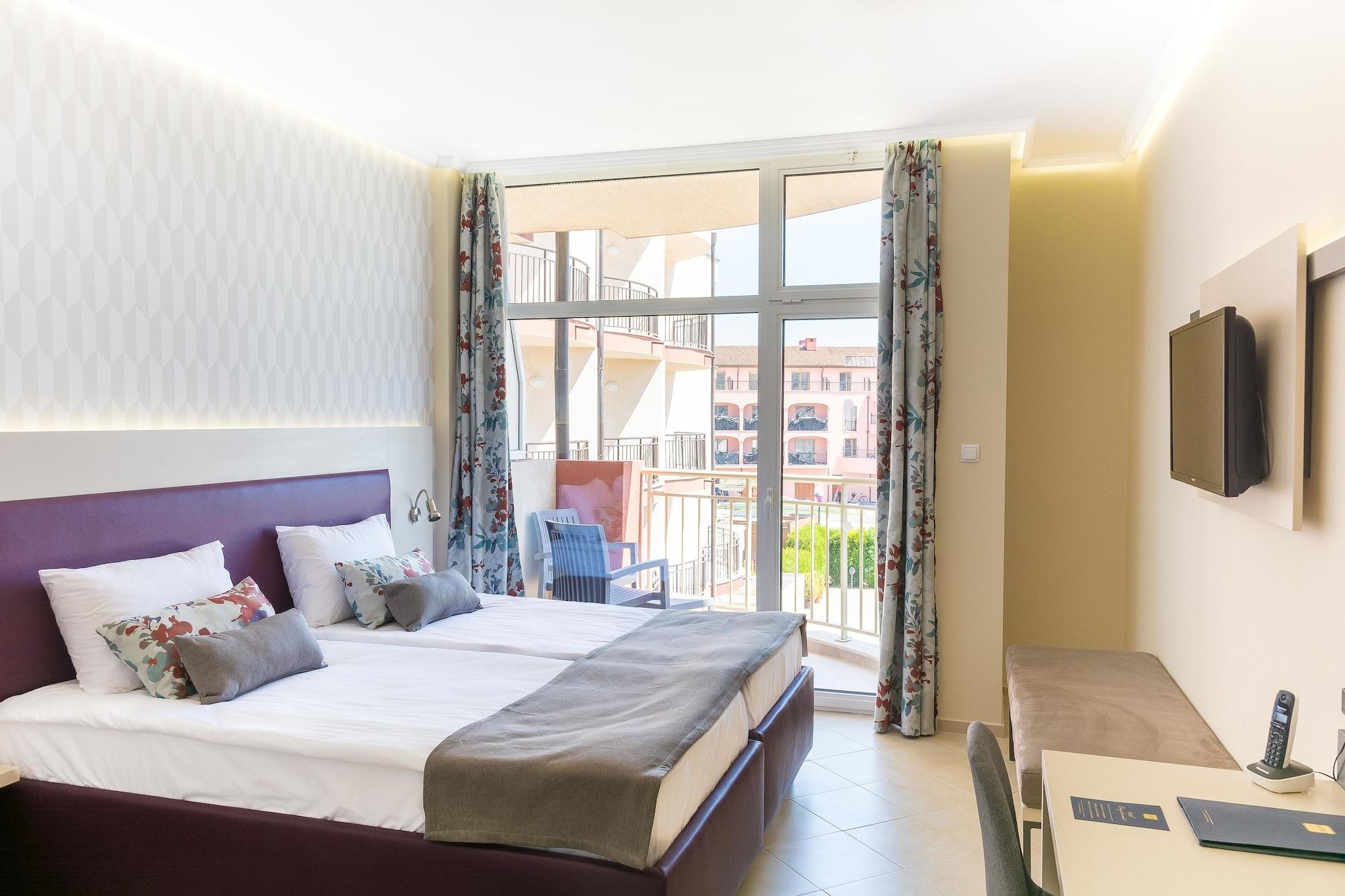 Mpm Astoria Hotel Sunny Beach Buitenkant foto