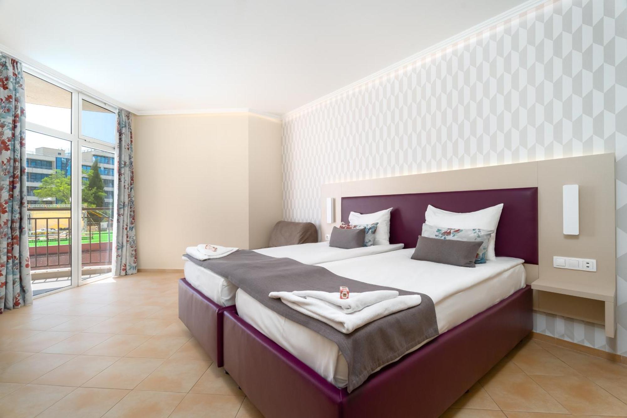Mpm Astoria Hotel Sunny Beach Buitenkant foto