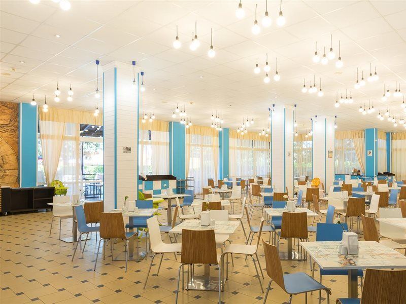 Mpm Astoria Hotel Sunny Beach Buitenkant foto